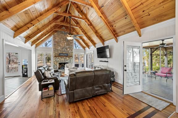 Maloa Way Lake House | Lake Wylie - Image 4